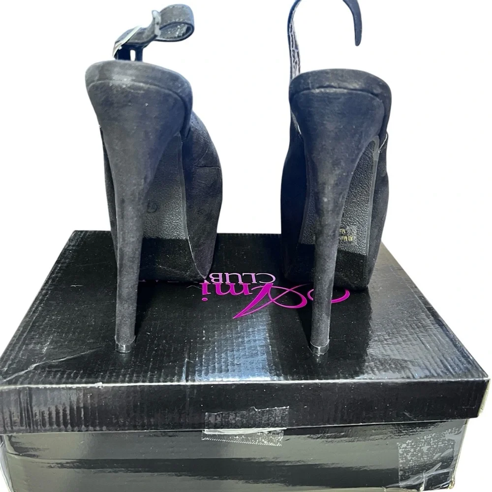 Ami Clubwear NIB Elegant Black Platform Sandals with Ankle Strap